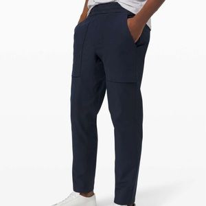 Lululemon Bowline Pant Navy L